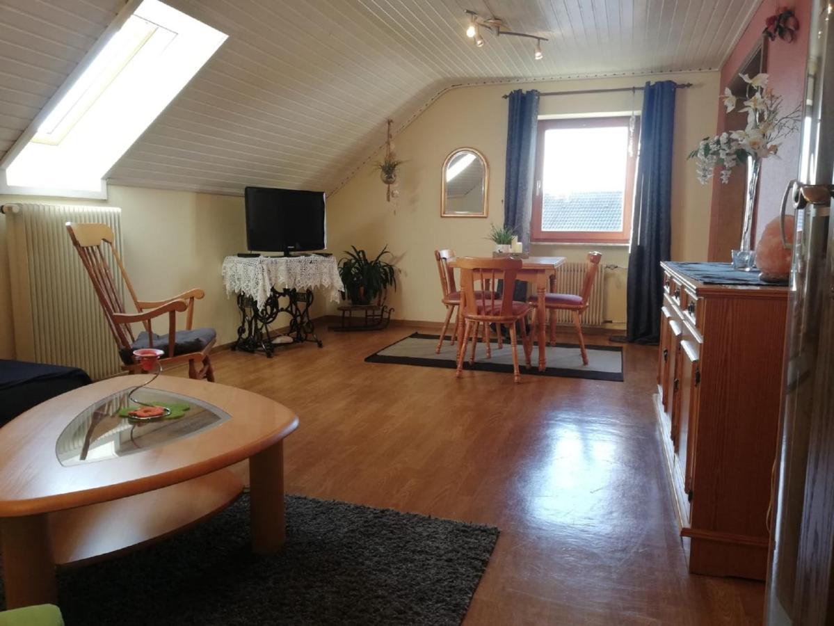 Ferienwohnung Haus Silvia Fladungen Bagian luar foto